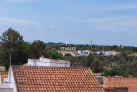 This charming 3-bedroom, plus attic, villa in Vila Nova de Cacela is the perfect escape for those seeking a blend of tranquility and modern living.