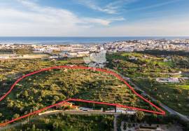 Approved 2000 m² project for 4* luxury surf lodge / hotel in Lagos - sea views - West Algarve.