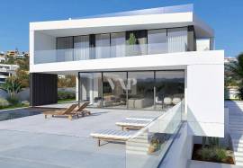 Contemporary 4 bedroom villa with rooftop, Albufeira Marina