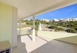 4 bedroom villa with pool, Albufeira Marina