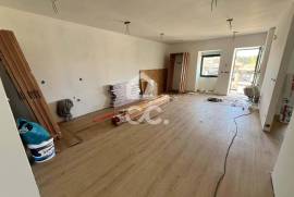 New 1-bedr. flat in the Mazarefes area