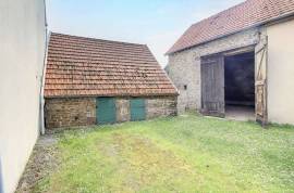 Barn to Renovate and Develop