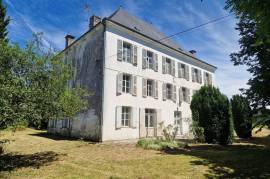 Chateau Plus a House, Outbuildings in 6 Hectares