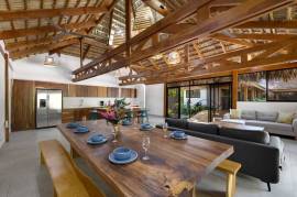 Casa Rio: Balinese Elegance and Natural Serenity Await in Playa Avellanas!