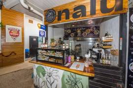 Restaurante Nalu: Prime Investment Opportunity - Profitable, Renovated Restaurant in Central Tamarindo!