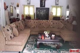 Lovely Three Bedroom Garden House with Private Pool and Fruit Plantation in Khao Thong