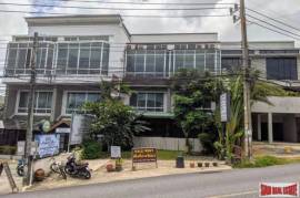 Exceptional Hotel for Sale in Scenic Nai Harn, Phuket