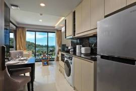 Mida Grande Resort - Seaview 1 Bedroom Apartment near Surin Beach