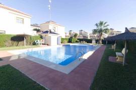 THREE BEDROOM VILLA WITH PRIVATE POOL AND SOLARIUM