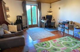 €265950 - Beautiful 7 Bedroom House near Mansle