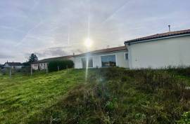 €300000 - Elegant High Quality Brand New Home near Ruffec