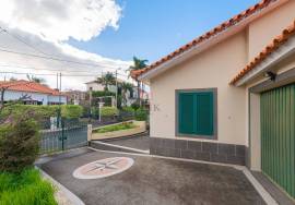 House - 3 Bedrooms - Água de Pena