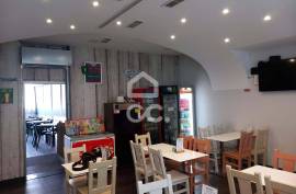 Café/Bar transfer in the center of Ermesinde, fully equipped and furnished.