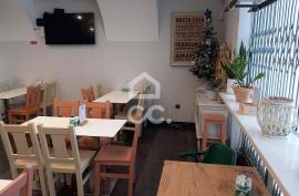 Café/Bar transfer in the center of Ermesinde, fully equipped and furnished.