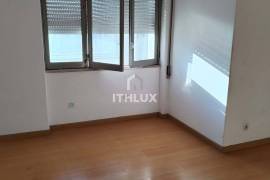 3 Bedroom Apartment in the Center of Barreiro