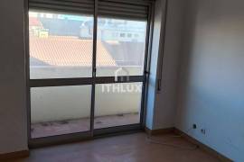 3 Bedroom Apartment in the Center of Barreiro