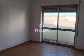 3 Bedroom Apartment in the Center of Barreiro