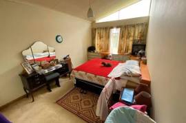 Stunning 4 Bed Farmhouse For Sale In Shere Pretoria South