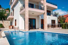 Luxury 5 Bed Villa For Sale in Susanj Bar