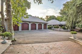 Luxury 4 Bed Villa Set IN 5 Acres For Sale in Bryanston Sandton JOHANNESBURG South