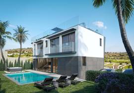 Detached 4 bedroom villa with swimming pool | under construction