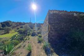 Land with a ruin - Sea View - Loulé