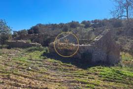 Land with a ruin - Sea View - Loulé