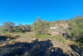 Land with a ruin - Sea View - Loulé