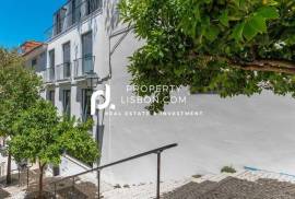 Chiado Building With 4 Studios And High Income