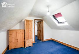 4 bedroom, Barn Conversion for sale