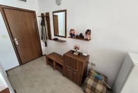 Furnished studio, 35 sq.m., in Orange Re...