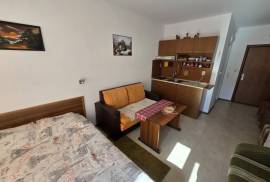 Furnished studio, 35 sq.m., in Orange Re...