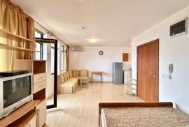 SEA VIEW studio, 40 sq.m. in Etara 3, St...