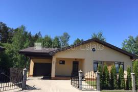 Detached house for rent in Riga district, 140.00m2