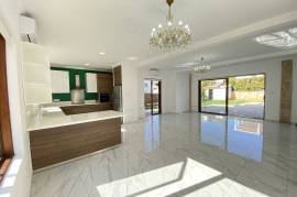 4 Bedroom Wonderful Villa - Souni, Limassol