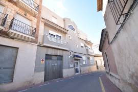 LOVELY 3 BEDROOM APARTMENT INFRONT OF THE RIVER IN ROJALES