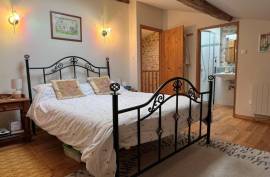 €130000 - Very Pretty 3-bedroom House For Sale In A Peaceful Charente Hamlet