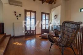 Maisonette 200 sq.m for sale