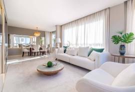 Duplex Penthouse, 203m², For Sale, 3 Bedrooms, 1 Suite, 2 Parking Spaces, Menino Deus, POA/RS