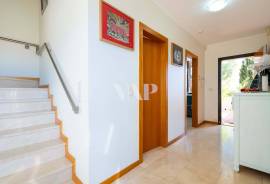 2+2 bedroom villa in private condominium, Vilamoura