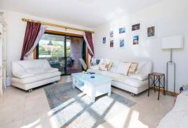 2+2 bedroom villa in private condominium, Vilamoura