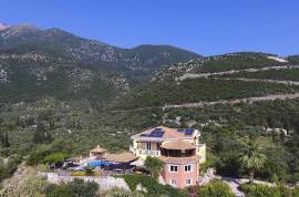 Villa Octavius Luxury Estate For sale in Lefkada