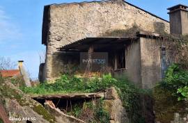 House to renovate in Vila Nova de Cerveira