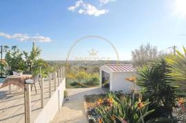 GROUND FLOOR VILLA 3 BEDROOMS, POOL, SEA VIEW - BOLIQUEIME