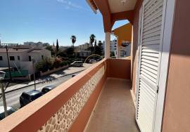 Semi-detached house, 3 bedrooms for sale in Quarteira, Algarve, Portugal