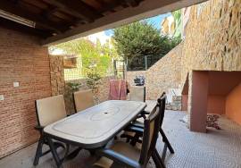 Semi-detached house, 3 bedrooms for sale in Quarteira, Algarve, Portugal