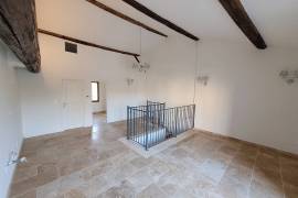 Beautiful Stone Renovated Barn With 100 M2 Living Space, Courtyard And Swimming Pool.