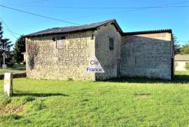 Barn to Renovate and Develop