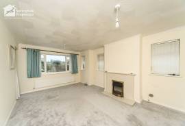 2 bedroom, Maisonette for sale