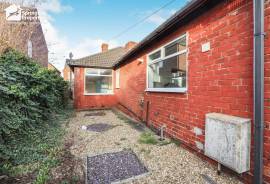 2 bedroom, Semi-detached bungalow for sale